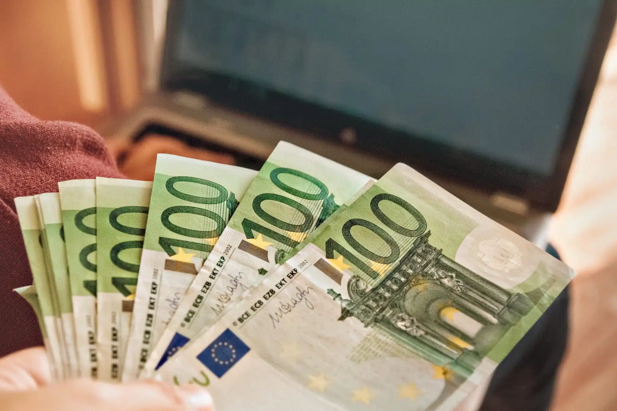 C’est confirmé : un virement de 162€ en moyenne arrive sur le compte de 6 millions de Français