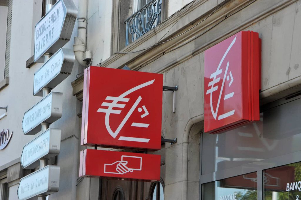 c’est fini pour la caisse d’Épargne la banque ferme définitivement ses portes dans 21 grandes villes
