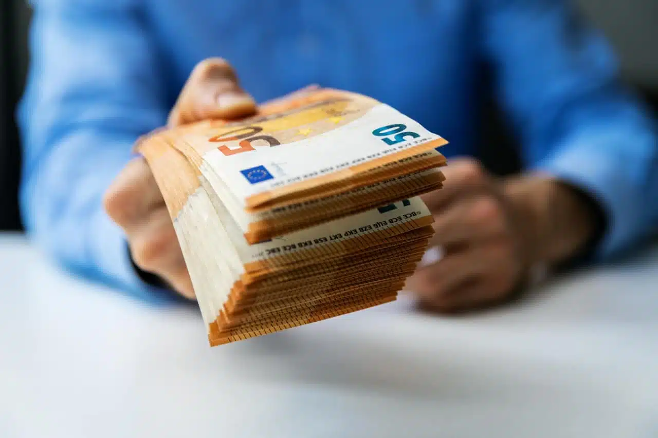 Héritage : les Français l’ignorent mais pendant ces 10 jours, vous pouvez donner de l’argent sans payer d’impôts