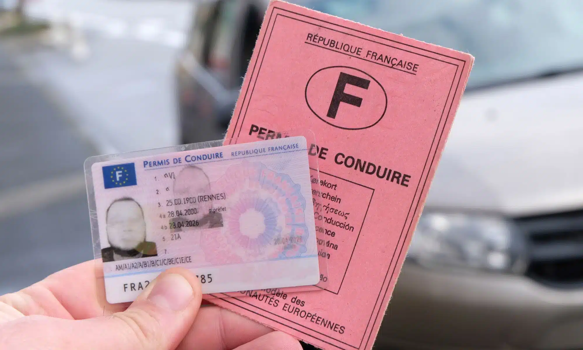 c’est confirmé, c’est la fin du permis de conduire à vie il faudra désormais le repasser au bout de 15 ans à partir de cette date