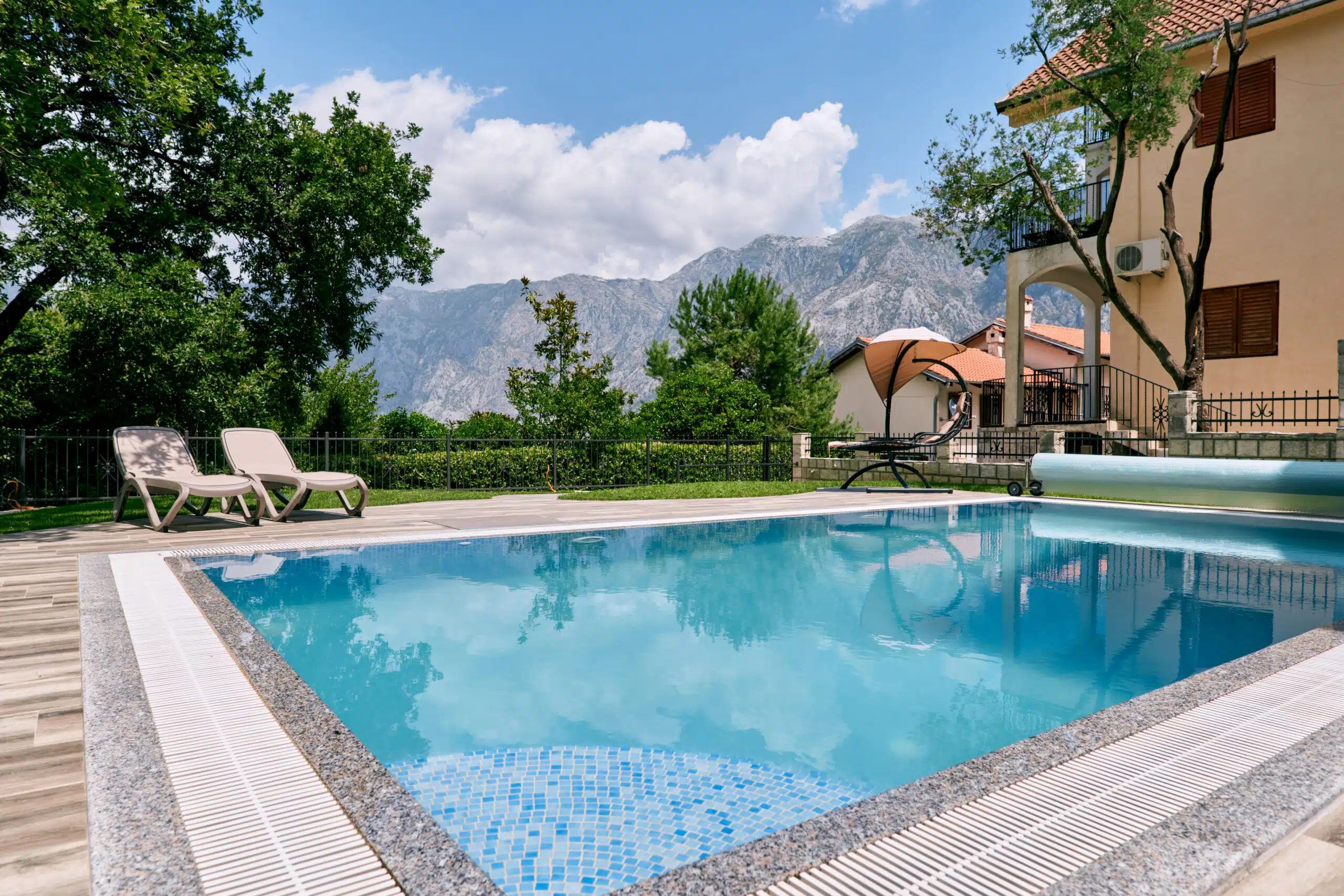 C’est confirmé par les autorités : les piscines sont désormais strictement interdites si elles dépassent cette taille dans cette grande ville française