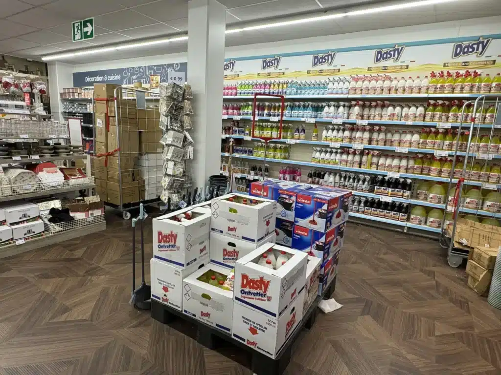fini lidl, action et gifi cette nouvelle enseigne encore moins chère arrive en france en 2025, voici les villes où elle ouvrira
