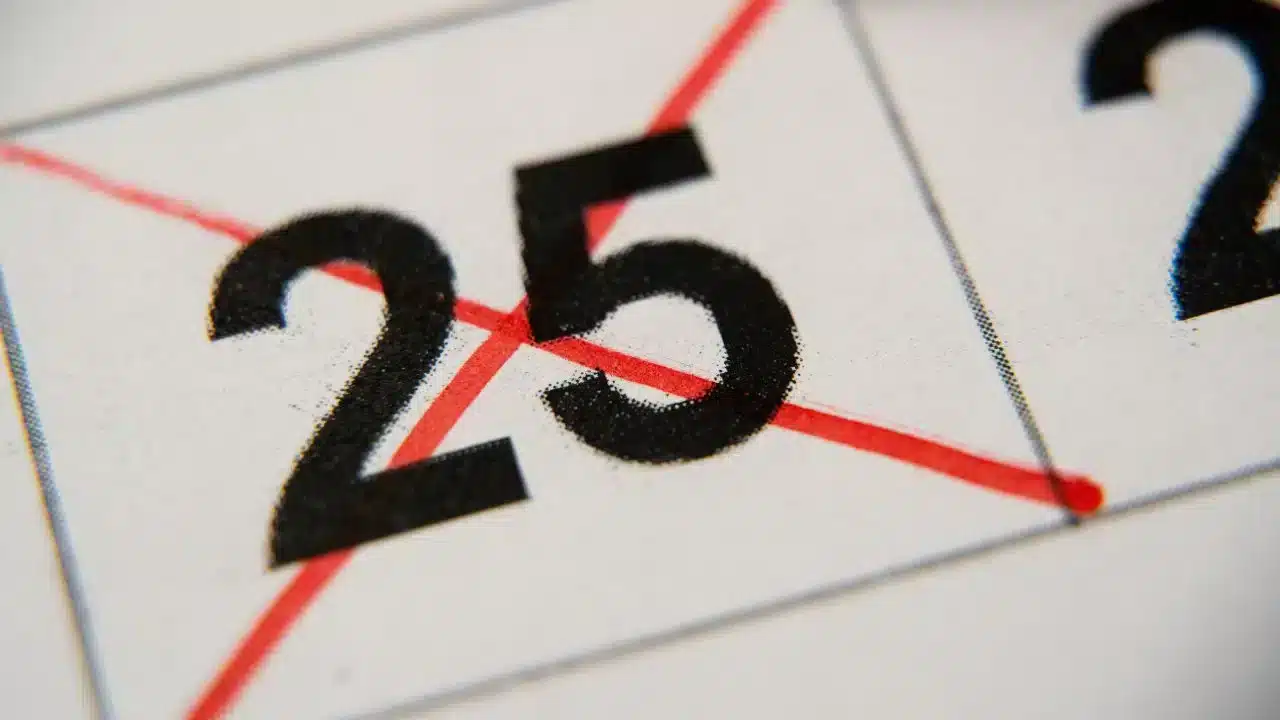 suppression des jours fériés en 2026, voici la seule région française qui sera épargnée
