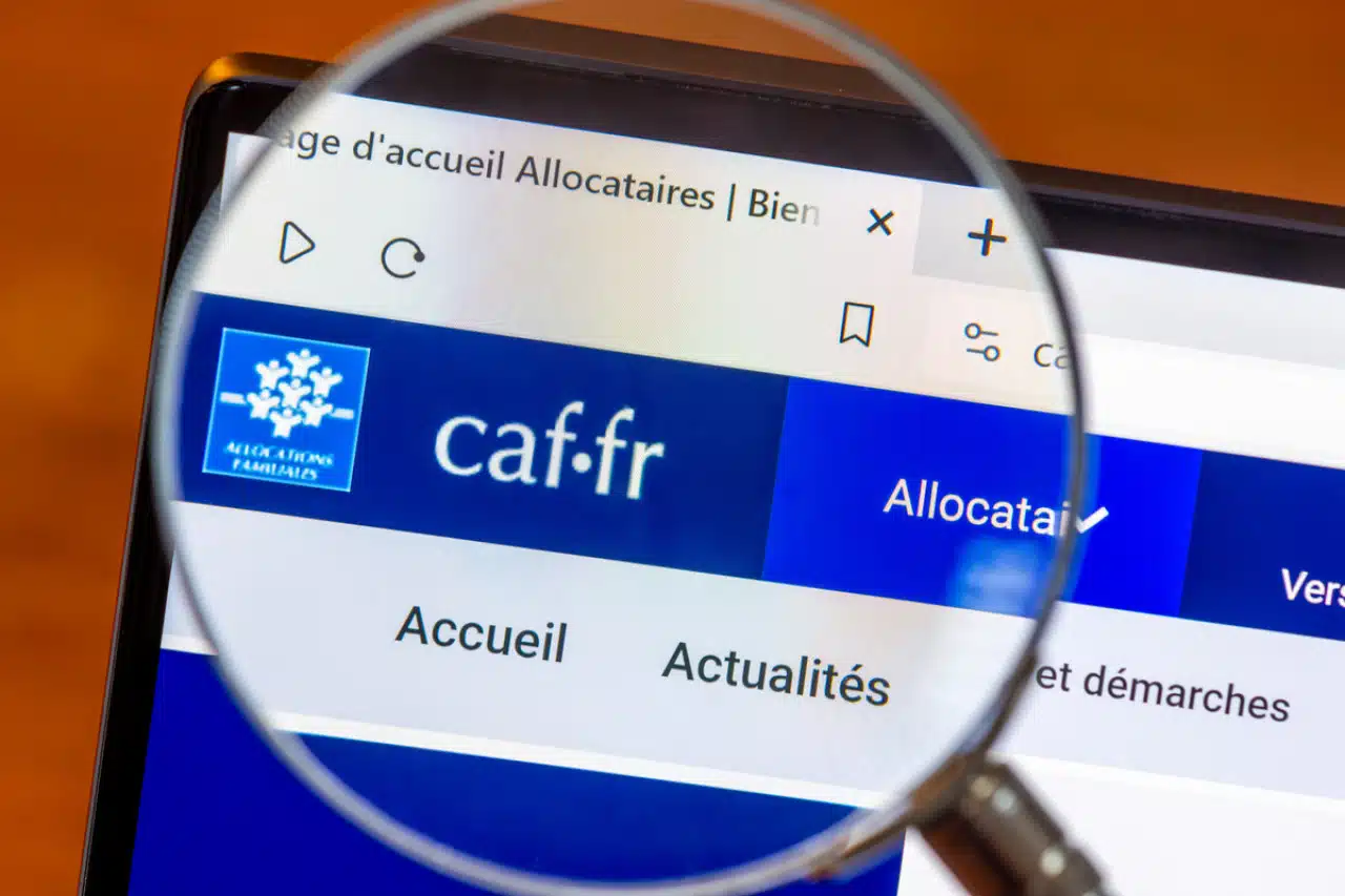 CAF : bonne nouvelle pour des millions de français, cette aide va être revalorisée en octobre, voici le nouveau montant