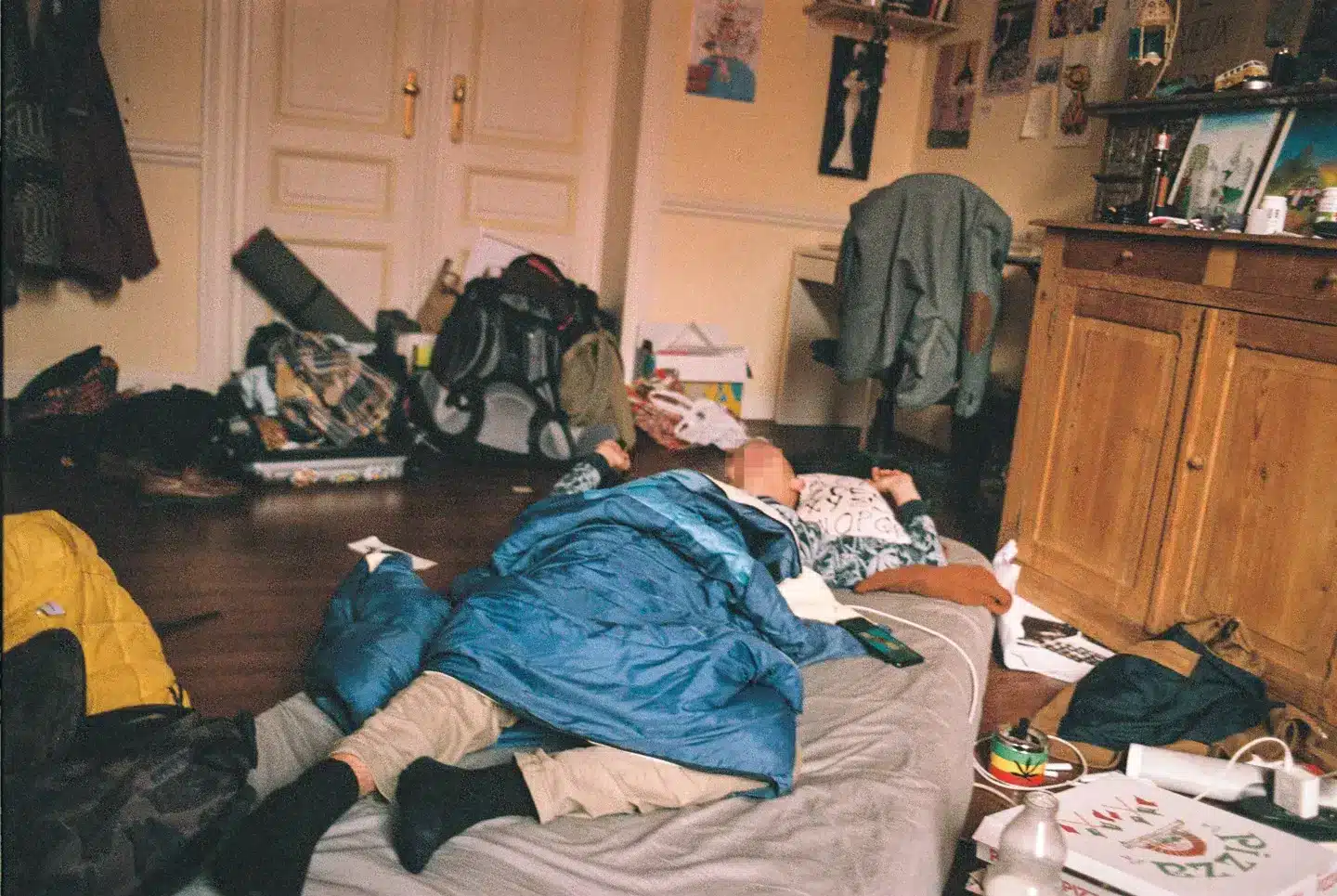 « C’est inhumain » : Cette famille pensait avoir récupéré sa maison, mais la justice l’oblige à la rendre aux squatteurs