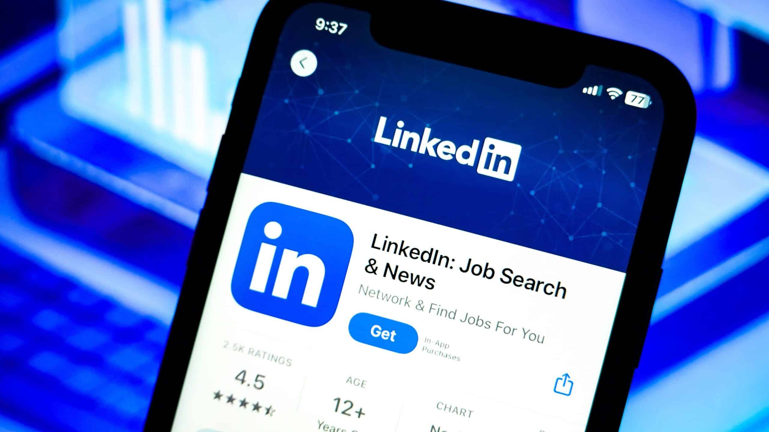 LinkedIn va désormais utiliser vos données personnelles pour entraîner son IA : voici comment refuser l’aspiration de vos données