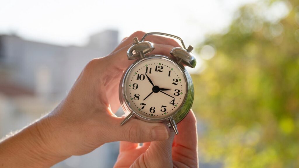 passage à l’heure d’hiver c'est confirmé, voici la date à laquelle on gagnera une heure de sommeil
