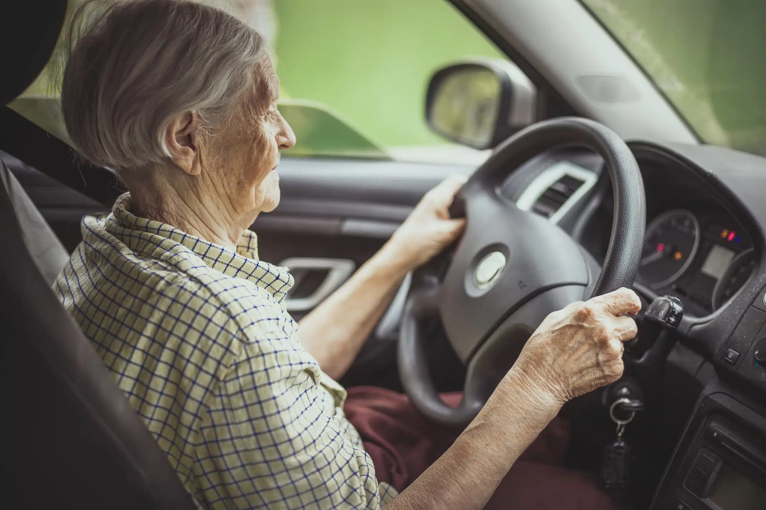 Permis de conduire : c’est officiel, l’Union européenne met fin au permis à vie des seniors à partir de cette date