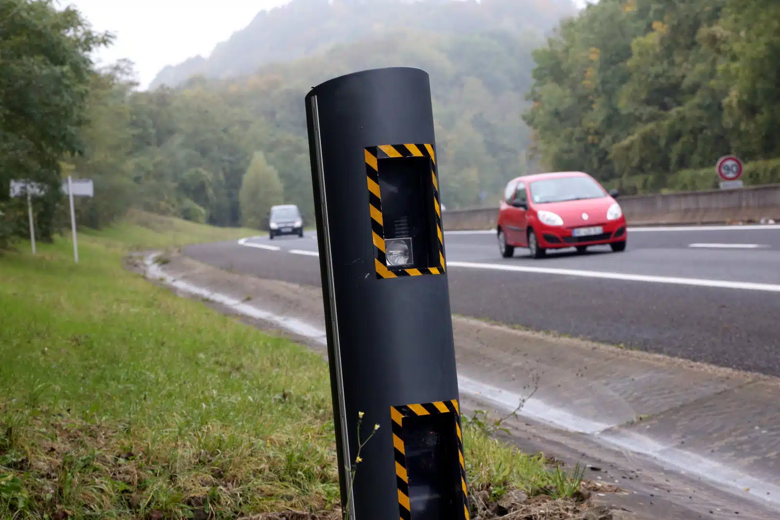 « Une pompe à fric » : avec 1000 contraventions par jour, ce radar installé au printemps 2025 rend fou les automobilistes de cette région