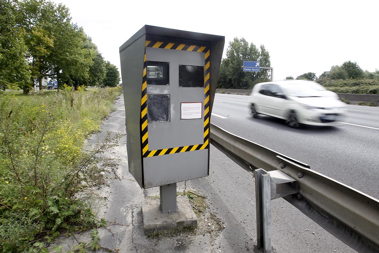 Automobilistes : il y a plus de 4000 radars en France mais certains sont des leurres, voici pourquoi