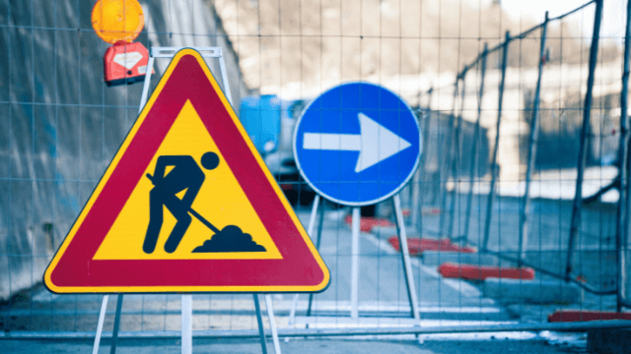 quels panneaux de signalisation sont obligatoires dans un établissement recevant du public