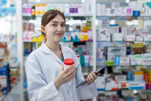 étudiant revenu job travail aide financière prime d'activité calcul des droits