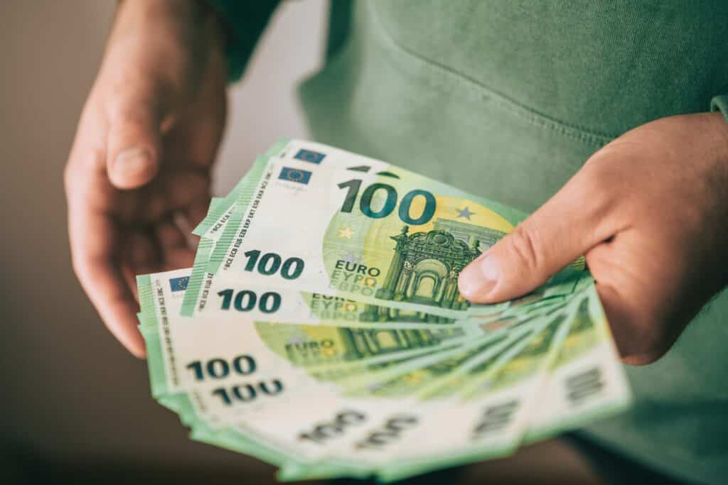 aah, rsa, prix du gaz voici tout ce qui change pour votre budget le 1er avril 2026