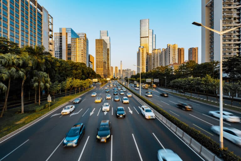 Barème kilométrique 2026 : simulateur, tableaux officiels et comparateur frais réels