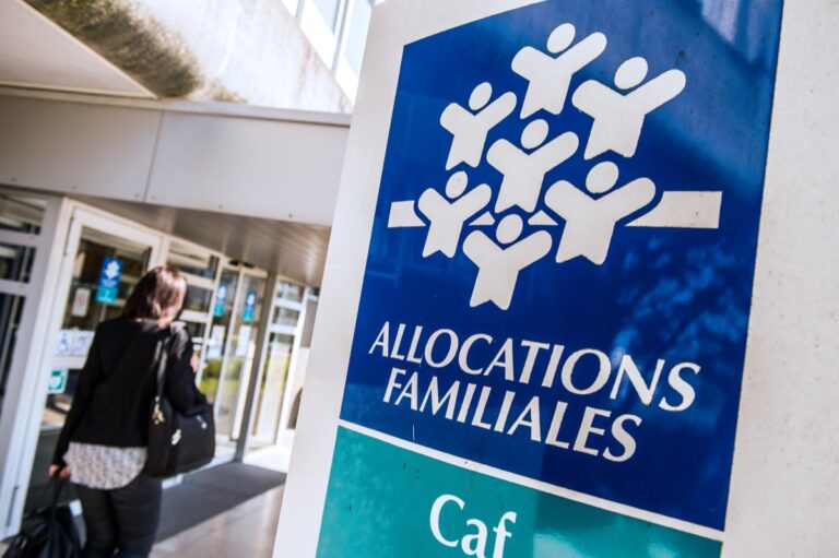 allocation de rentrée scolaire 2026 plafonds et montants