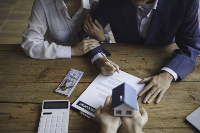 Crédit immobilier : voici les taux moyens sur 15, 20 et 25 ans pour tous les dossiers