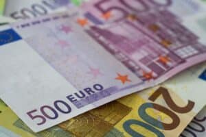 Gaz, impôts, CAF, chèque énergie... tout ce qui change pour vos finances en mai