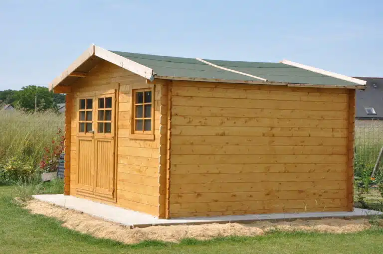 taxe abri de jardin 2026 première baisse en 9 ans, les nouveaux montants