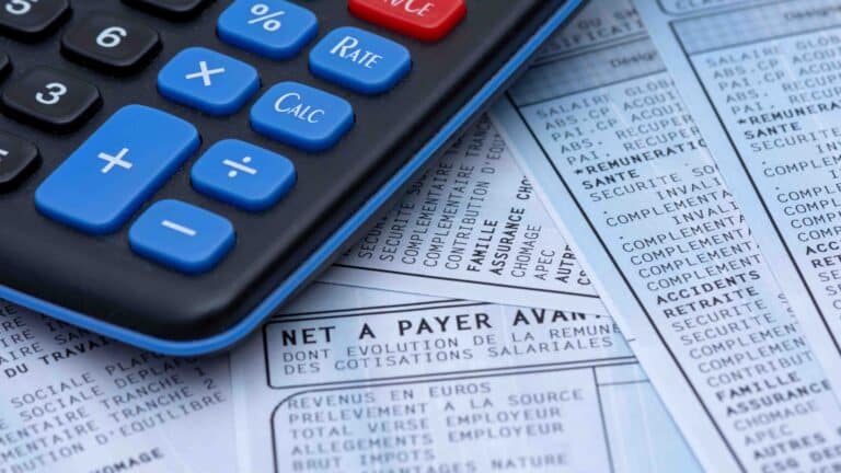 fiche de paie à quoi servent les cotisations sociales prélevées sur le salaire