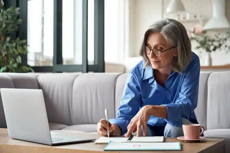 surcote retraite conditions, calcul et gain réel