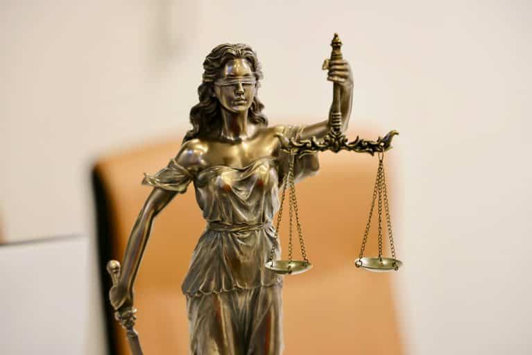 indivision successorale que faire si un héritier bloque